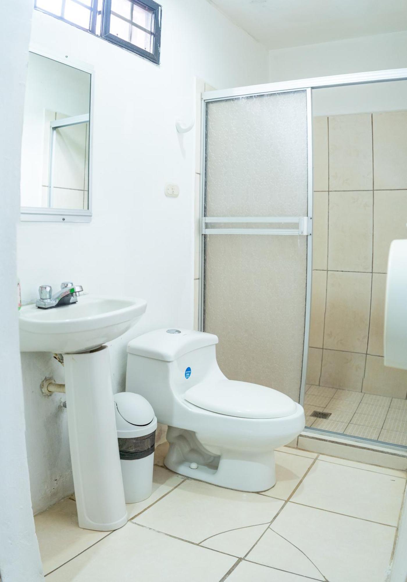 Hotel Posada Del Rey Santa Cruz de Yojoa Eksteriør billede